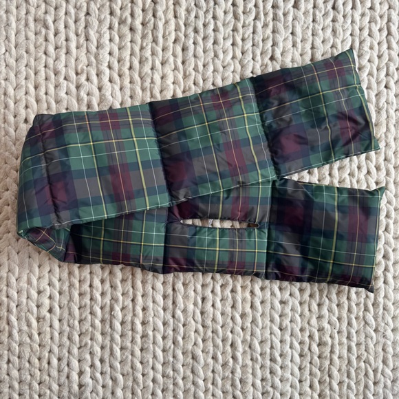 KULE Plaid pull-through puffer scarf in Ralph Lauren colors! Green& purple - Picture 4 of 4